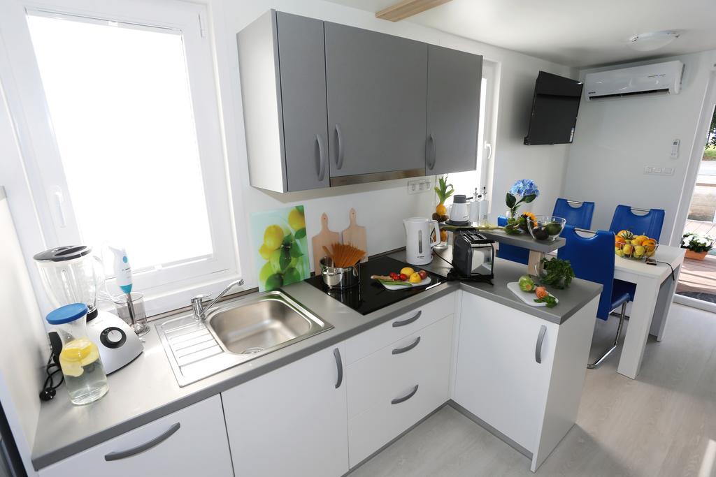 Vila Floating Sea House Kahne Portorož Exteriér fotografie